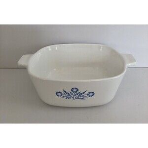 Vintage Corning Ware Cornflower Blue 1 1/2 qt. Casserole Dish P-1 1/2-B Made USA